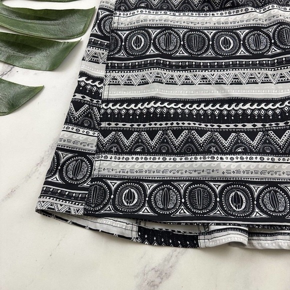 Rip Skirt Womens Wrap Size XS Black Gray Tropical Surfboard Stripe Print Short - Picture 4 of 9